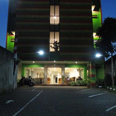 Hotel Caravan Tanah Abang Jakarta Kültér fotó