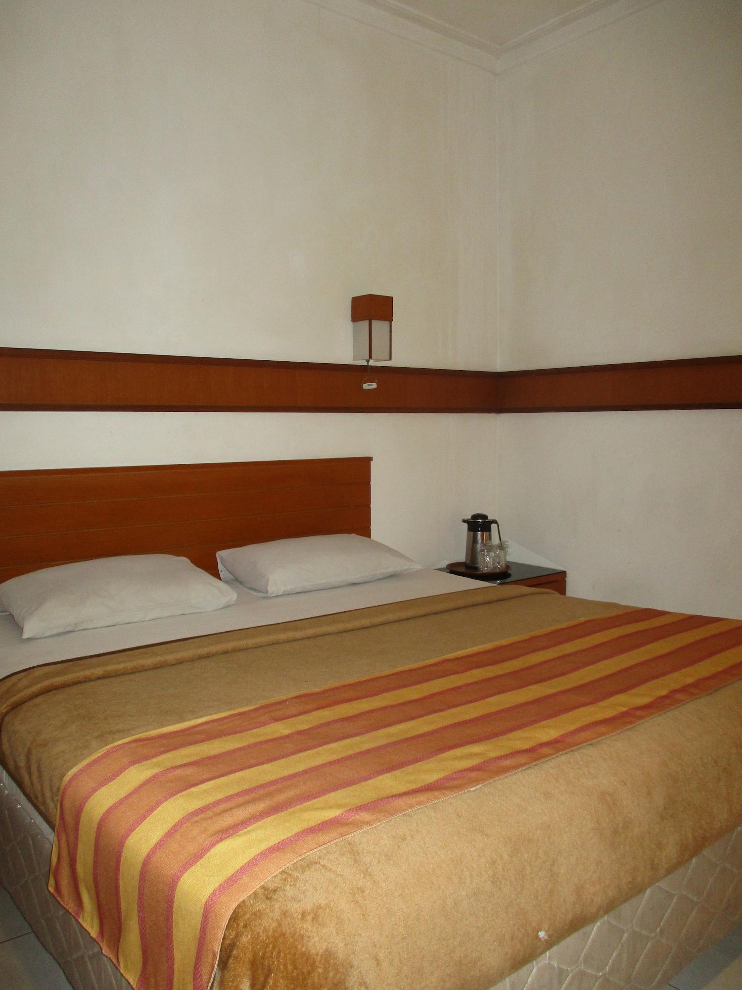 Hotel Caravan Tanah Abang Jakarta Kültér fotó
