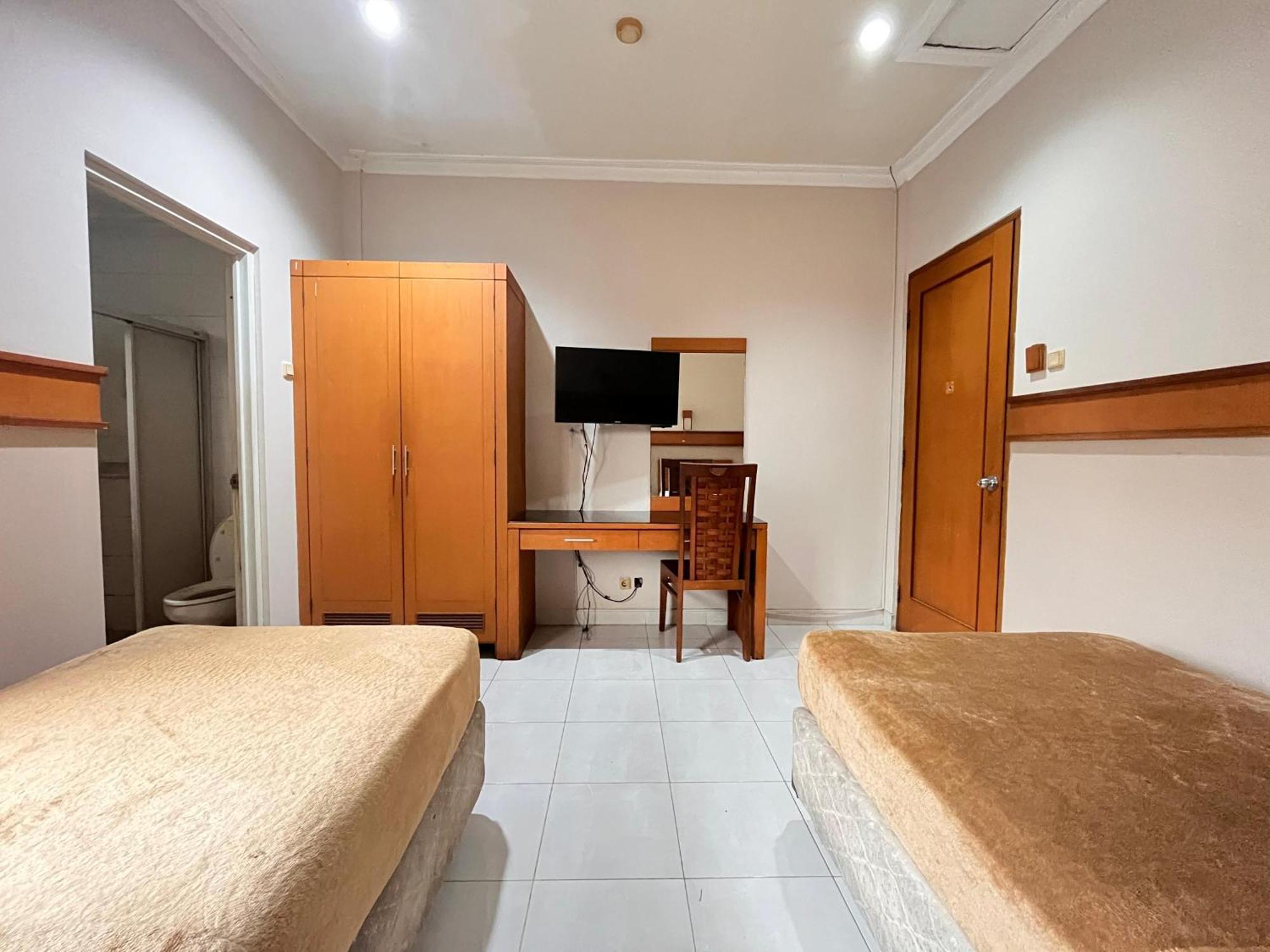 Hotel Caravan Tanah Abang Jakarta Kültér fotó