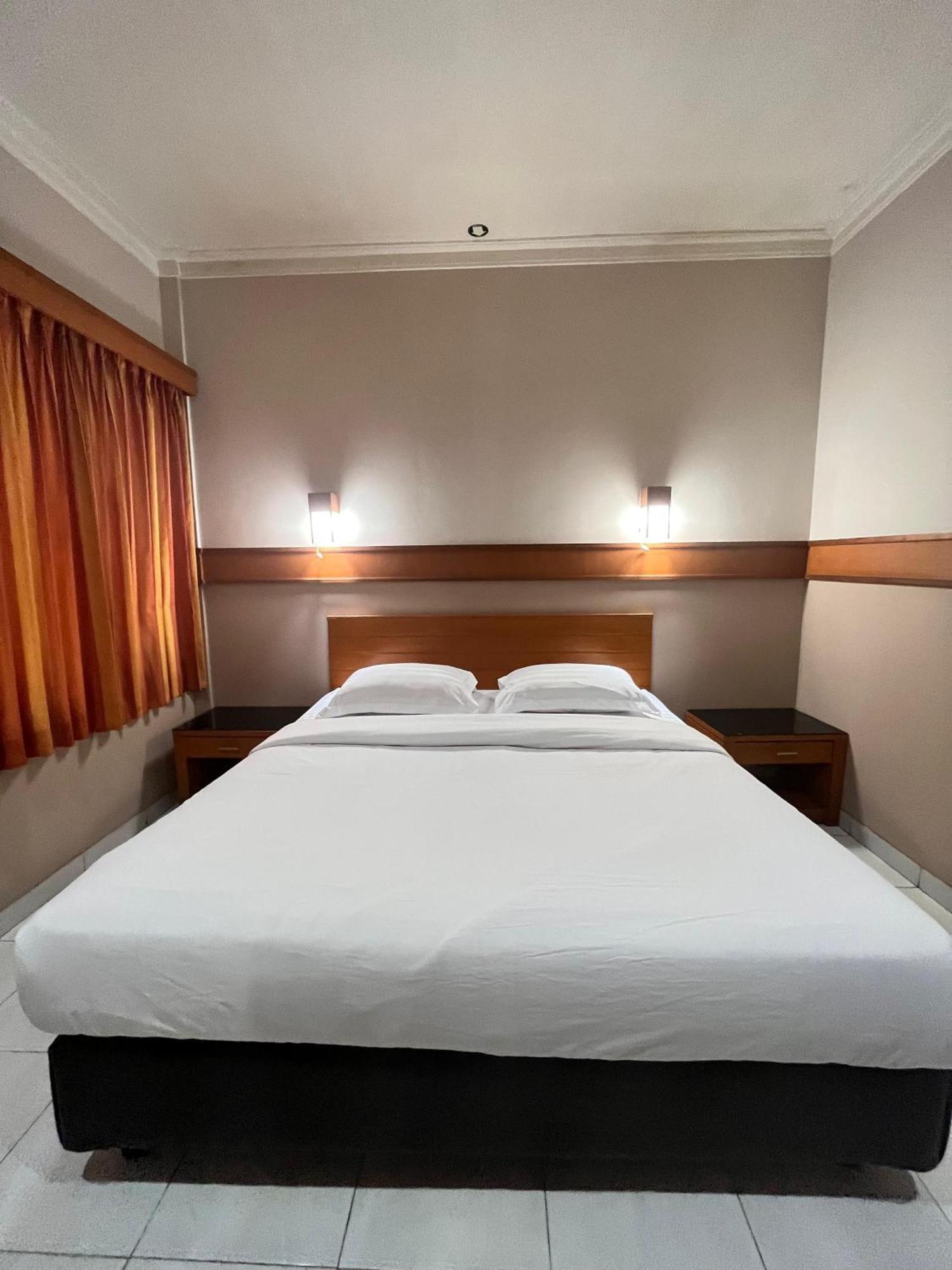 Hotel Caravan Tanah Abang Jakarta Kültér fotó