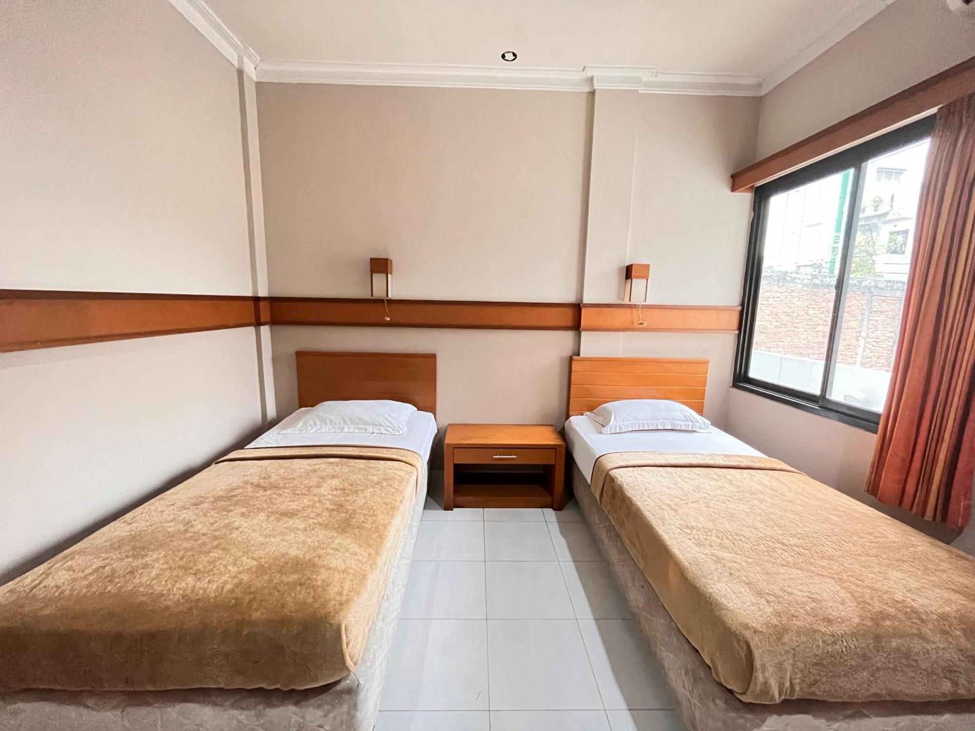 Hotel Caravan Tanah Abang Jakarta Kültér fotó